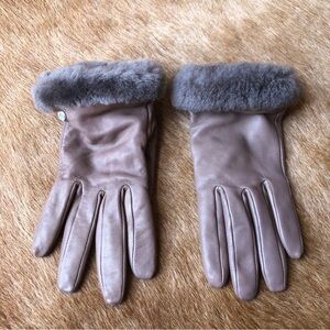 Ugg Wool Cashmere Leather shearling Fur Gloves Size Medium In Taupe Beige Color